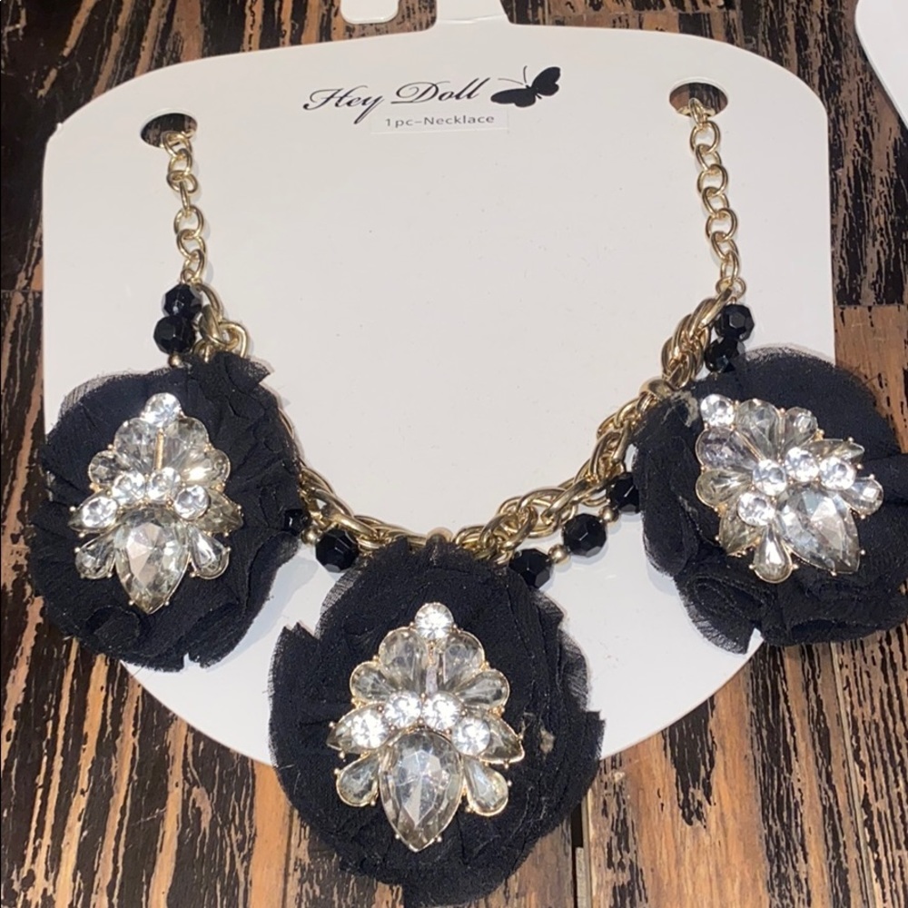 2pc Hey Doll necklace bundle NEW - Picture 5 of 6